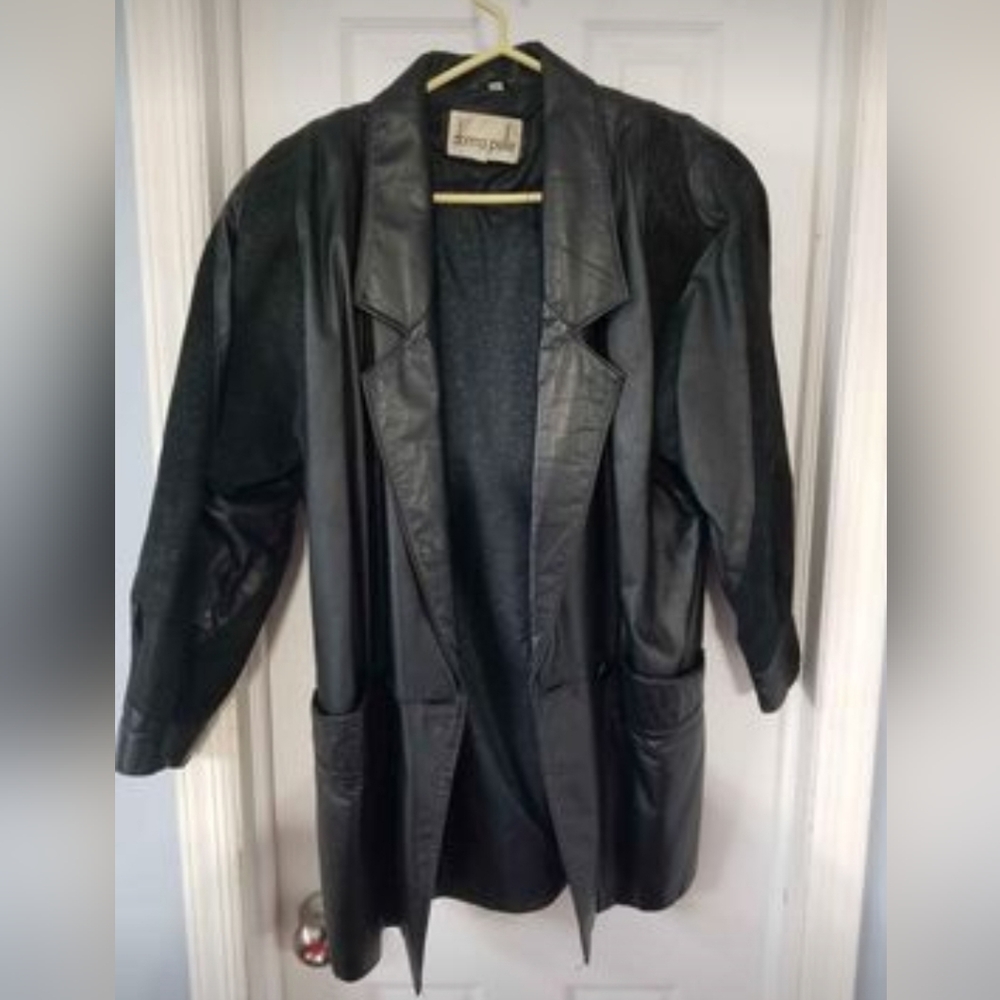 Hardly Used Donna Peele Leather Jacket Size Small